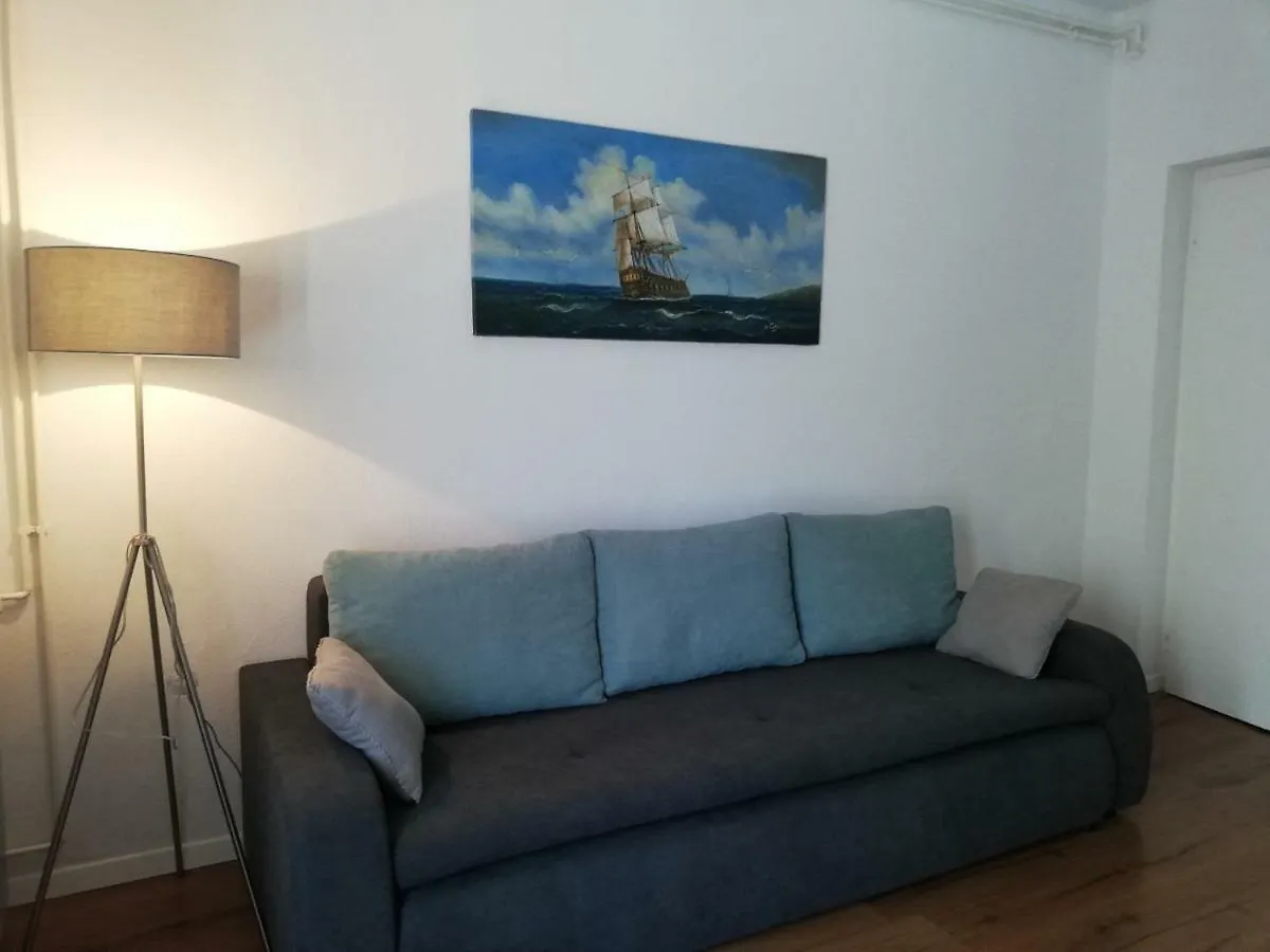 Bond With Private Parking Apartment Zadar 0*,