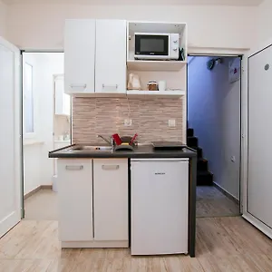 Ema House Apartmán